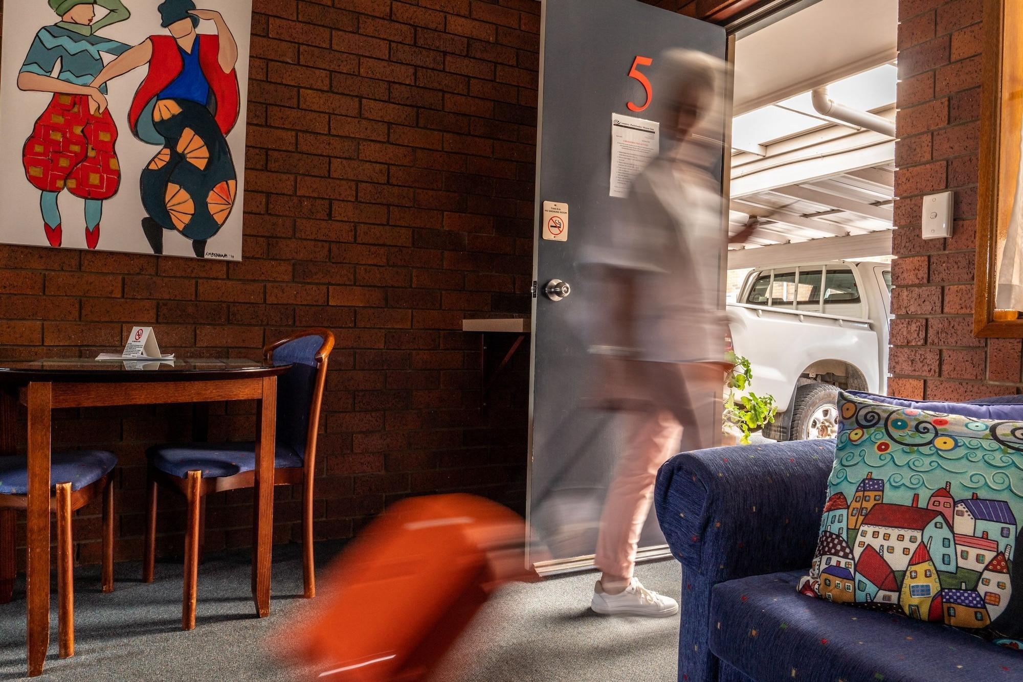 Country Pathfinder Motor Inn Dalby Exterior foto
