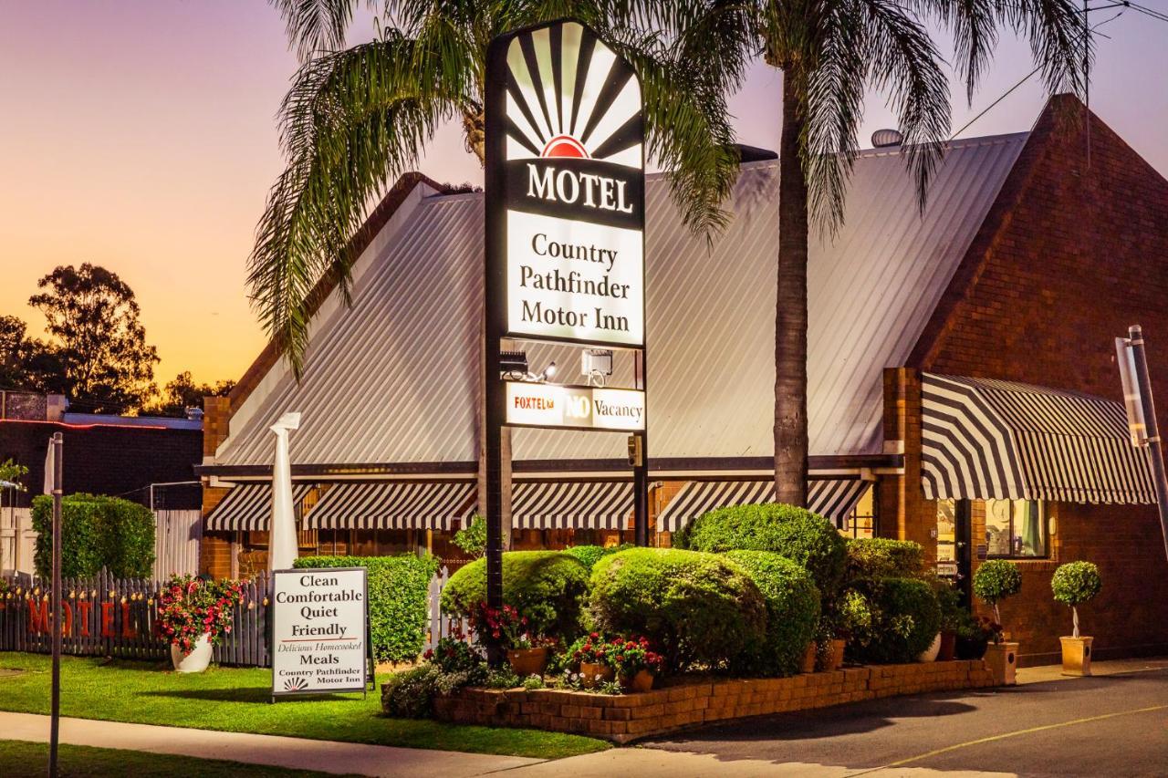 Country Pathfinder Motor Inn Dalby Exterior foto
